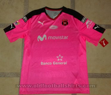 Alajuelense Özel futbol forması 2015