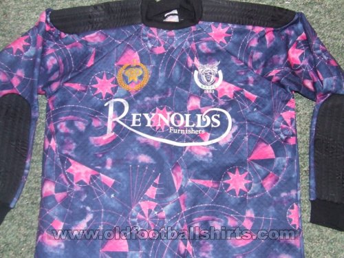 Bognor Regis Town Goalkeeper football shirt 1995 - 1996