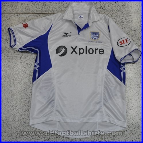 Kitchee Special football shirt 2004