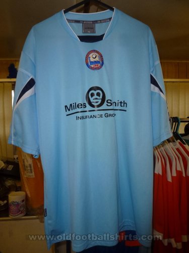 Braintree Town Goalkeeper football shirt 2012 - 2013