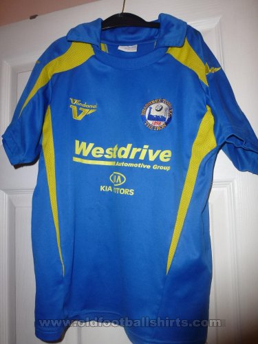 Braintree Town Away football shirt 2009 - 2010