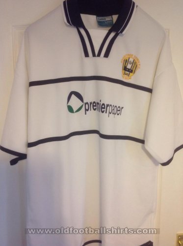 Braintree Town Away football shirt 2001 - 2002