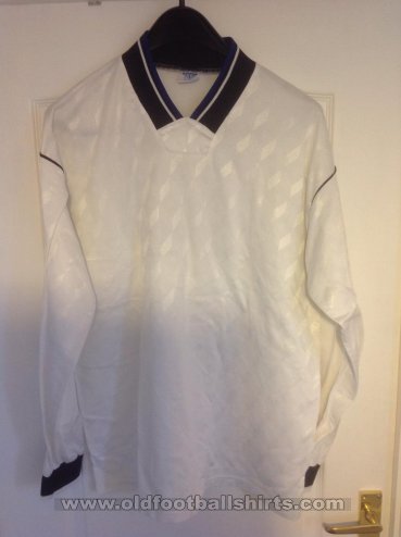 Braintree Town Away football shirt 1996 - 1997