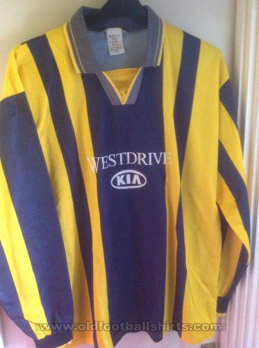 Braintree Town Home football shirt 1996 - 1997
