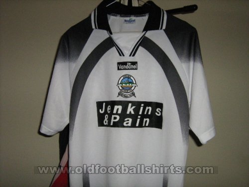 Dover Athletic Home Fußball-Trikots 2000 - 2002