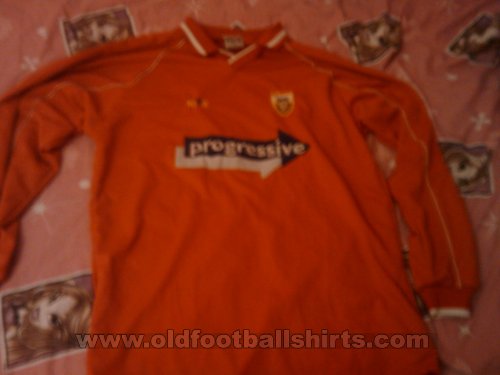 Tooting & Mitcham Выездная футболка (unknown year)