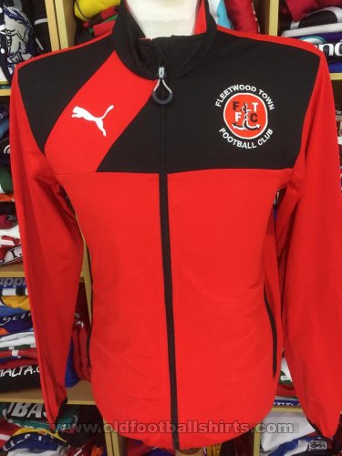 Fleetwood Town Training/Leisure football shirt (unknown year)