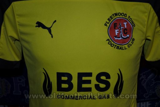 Fleetwood Town Away football shirt 2013 - 2015
