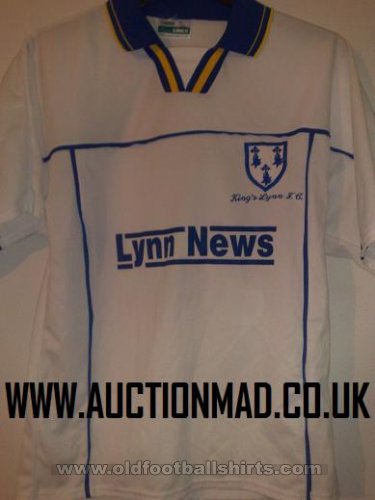 Kings Lynn Town Home football shirt (unknown year)
