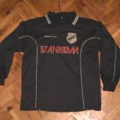 Away football shirt (unknown year)