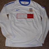 Away football shirt (unknown year)
