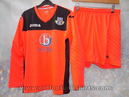 Eastleigh Goalkeeper football shirt 2015 - 2016