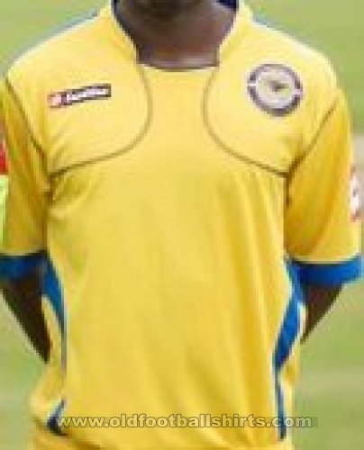 Farnborough FC Home football shirt 2009 - 2010