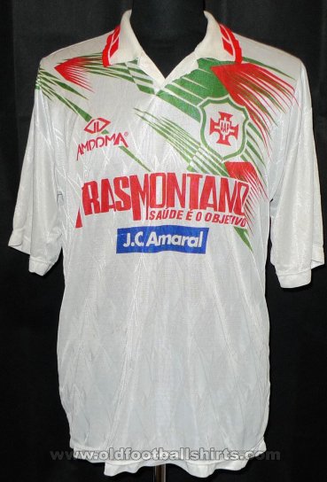 Portuguesa de Desportos Away football shirt 1990 - 1991