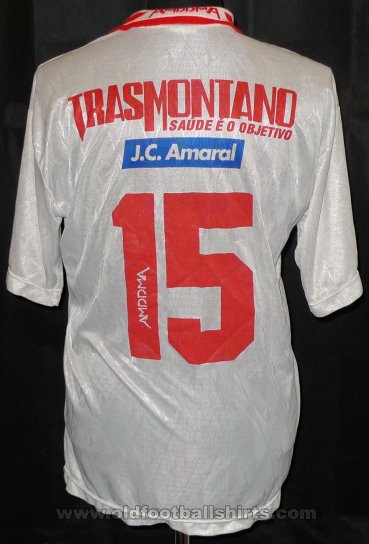 Portuguesa de Desportos Away football shirt 1990 - 1991