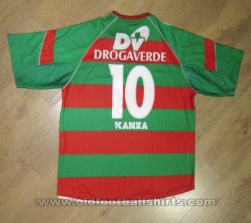 Portuguesa de Desportos Home football shirt 2005