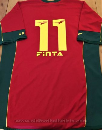 Portuguesa de Desportos Home football shirt 2002
