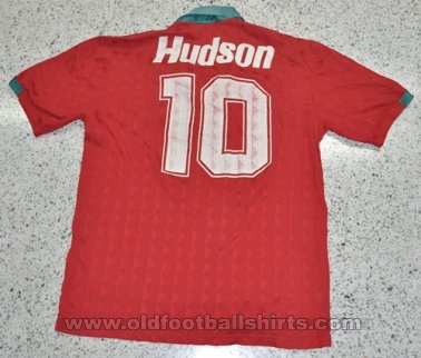 Portuguesa de Desportos Home football shirt 1990 - 1991