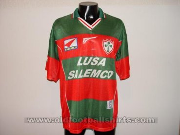 Portuguesa de Desportos Home football shirt 1997 - 1998
