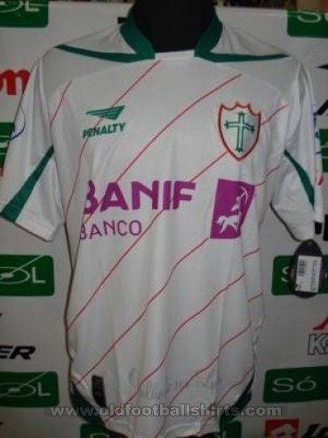 Portuguesa de Desportos Away football shirt 2008
