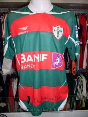 Portuguesa de Desportos Home football shirt 2008