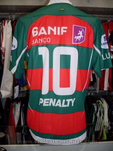 Portuguesa de Desportos Home football shirt 2008