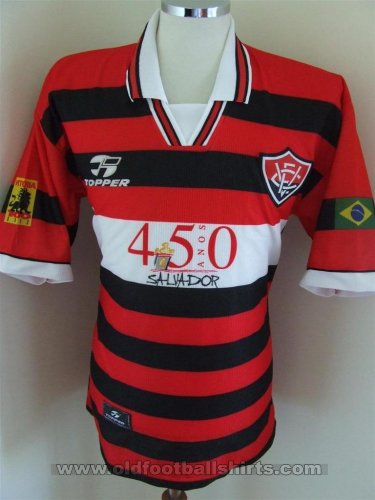 Vitoria Home football shirt 1999