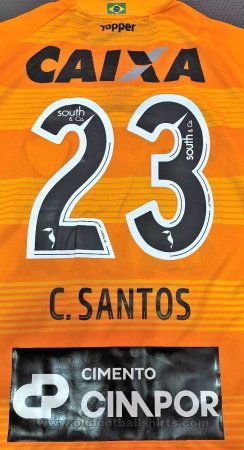 Vitoria Goalkeeper football shirt 2017 - 2018