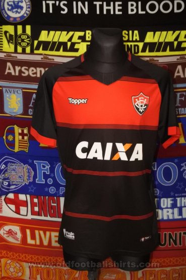 Vitoria Home baju bolasepak 2017