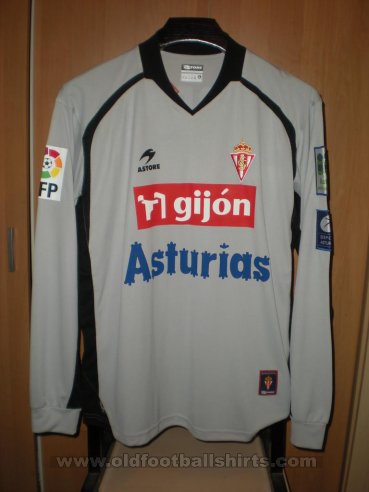 Sporting Gijon Goalkeeper football shirt 2007 - 2009