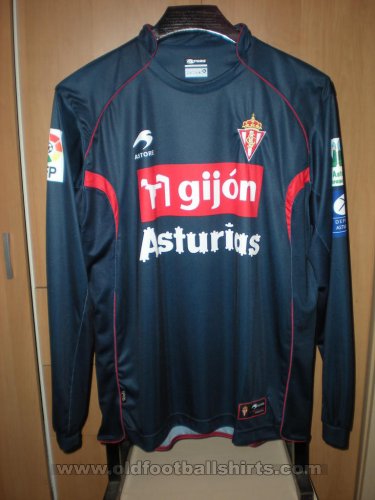Sporting Gijon Third football shirt 2009 - 2010