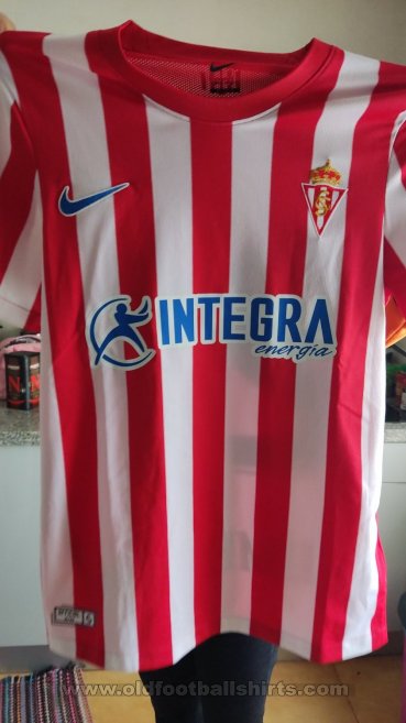 Sporting Gijon Home football shirt 2021 - 2022