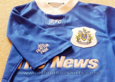 Portsmouth Home football shirt 1995 - 1997