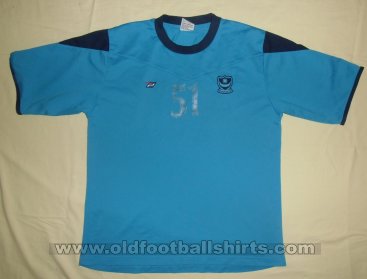 Portsmouth Training/Leisure football shirt 2003 - 2005