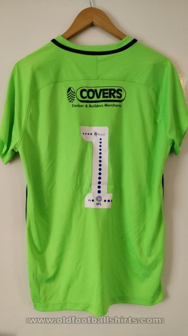 Portsmouth Goalkeeper football shirt 2019