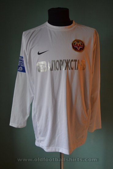 Metalurh Zaporizhya Away football shirt 2010 - 2011