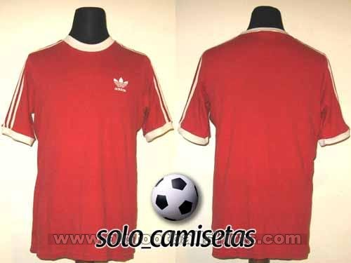 Huracan Away football shirt 1984