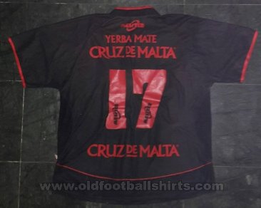 Huracan Away football shirt 2005