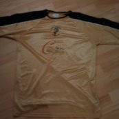 Away football shirt (unknown year)