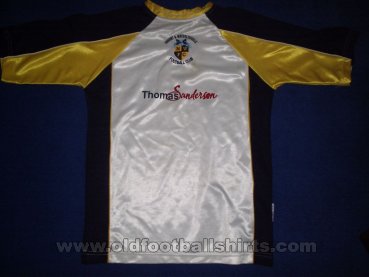 Havant and Waterlooville Home football shirt 2004 - 2005