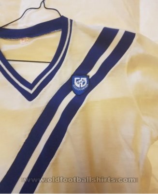 Union de Curtidores Home football shirt 1977 - 1978