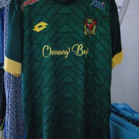 Kedah FC Home football shirt 2020 - 2021 sponsored by Chenang Bay