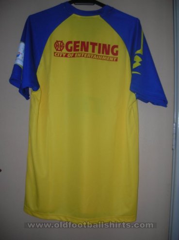 Pahang FA  Home football shirt 2010
