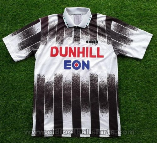 Pahang FA  Away football shirt 1992