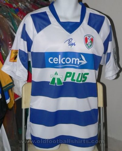 KL PLUS FC Home football shirt (unknown year)