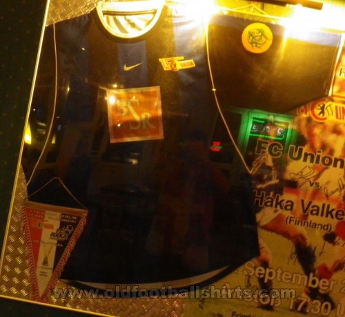 1. FC Union Berlin  Away baju bolasepak 2001 - 2002