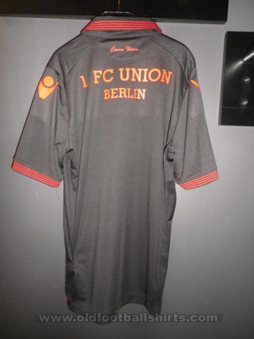 1. FC Union Berlin  Uit  voetbalshirt  2015 - 2016