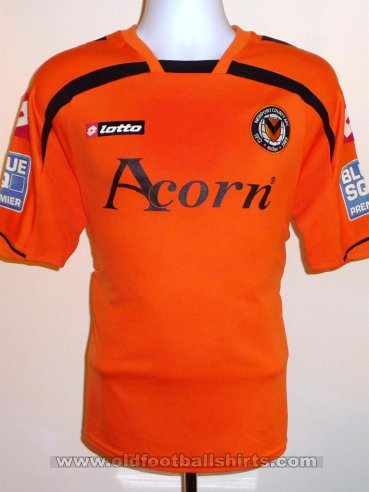 Newport County Home Maillot de foot 2010 - 2011
