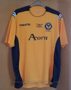 Newport County חולצת גביע חולצת כדורגל 2012