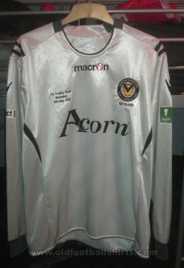 Newport County Gardien de but Maillot de foot 2012